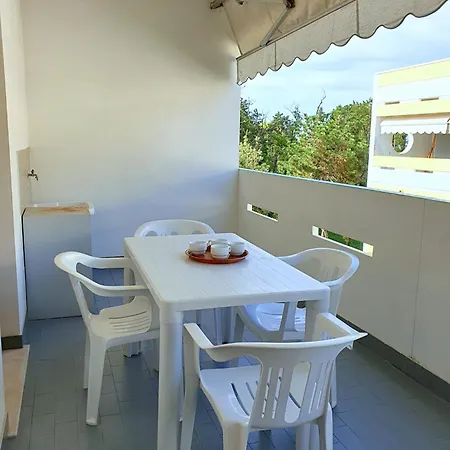 Apartament Halley *
