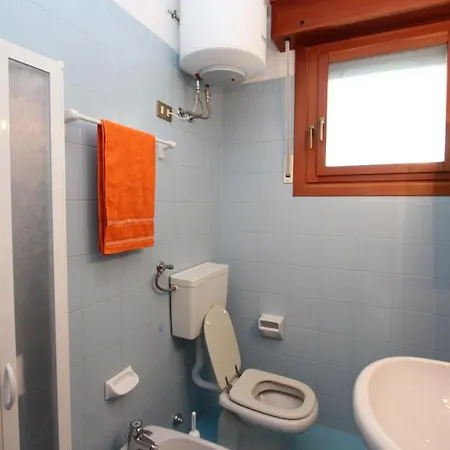 Halley Apartment